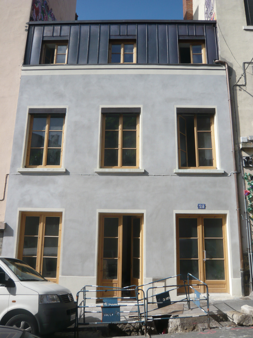 surelevation-logement-collectif-bardage-zinc