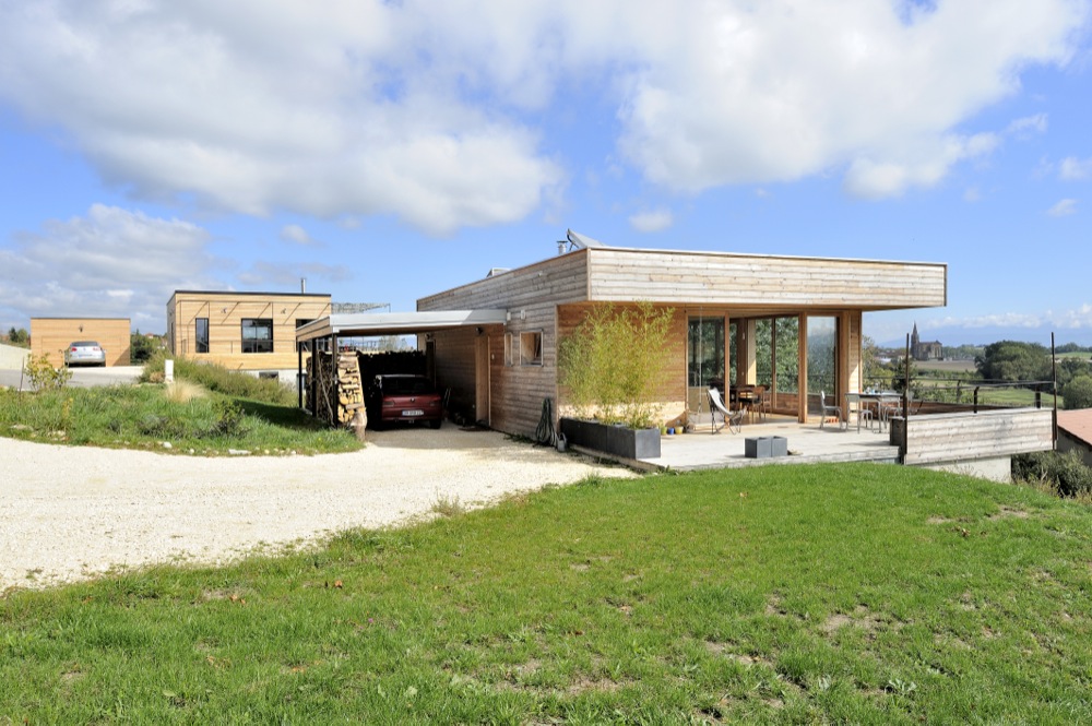 maison-moderne-bois-beton-1